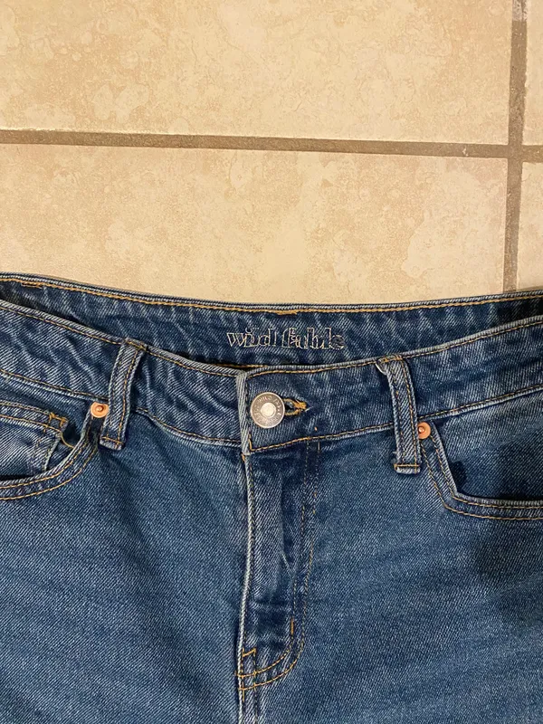 Wild Fable Mom Jeans - Image 4