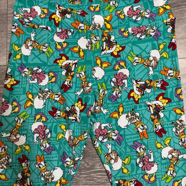 LuLaRoe Disney Daisy Duck Leggings M Teal Tall & Curvy‎ TC High Rise Stretch - Image 8