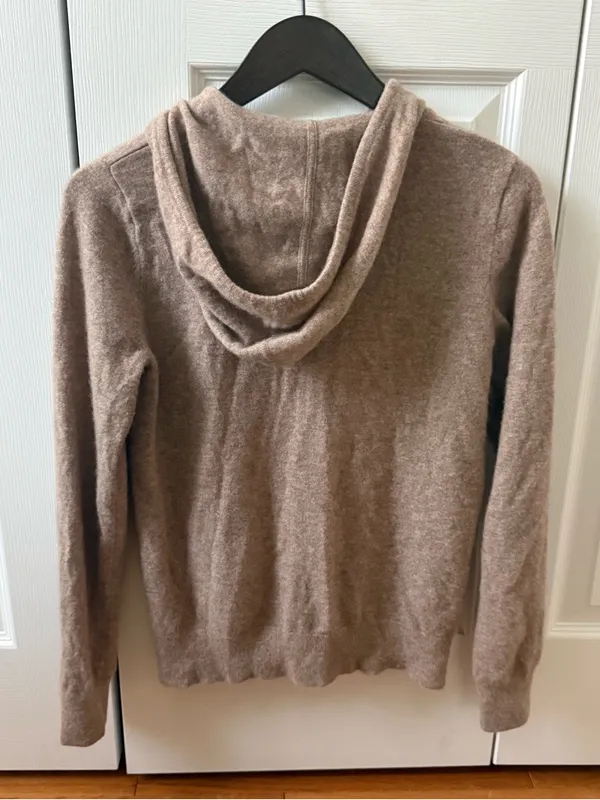 Quince Mongolian Cashmere Full-Zip Hoodie in Oatmeal - Image 3