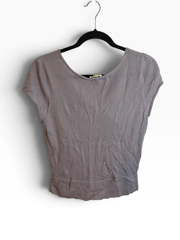 Leifsdottir Lilac Bow Cap Sleeve Cashmere Sweater - Image 2