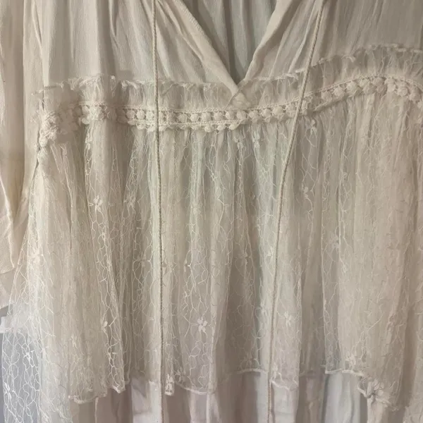 POL‎ white lace blouse - Image 2