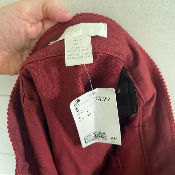 H&M Corduroy Maroon Skirt - Image 4