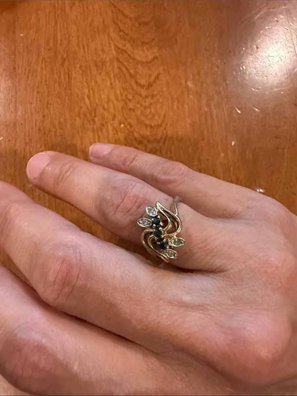 Vintage 14 KT GE ESPO Floral Blue Sapphire Accent Ring with CZ Size 6 - Image 8
