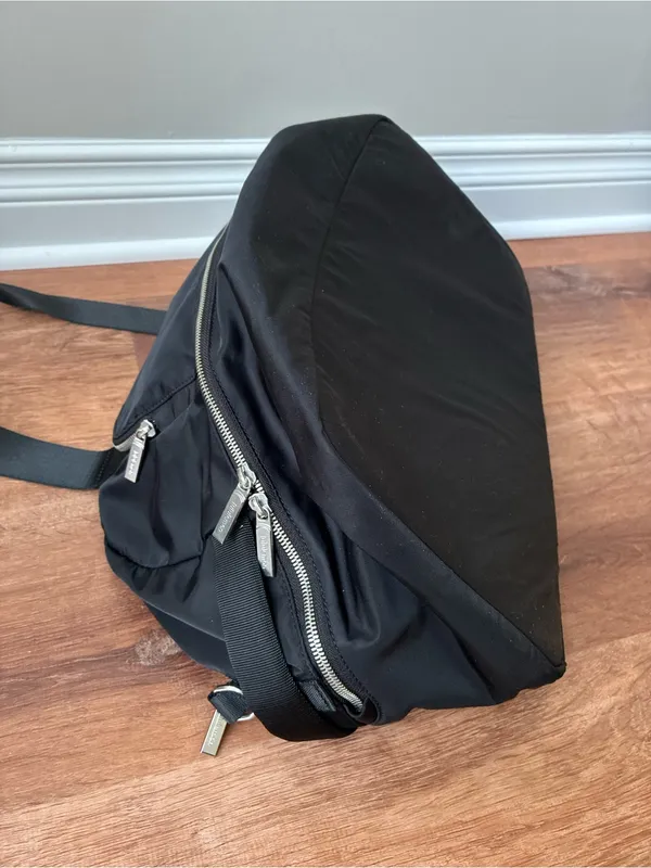 Lululemon City Adventurer Duffle Travel Bag 29L - Image 11