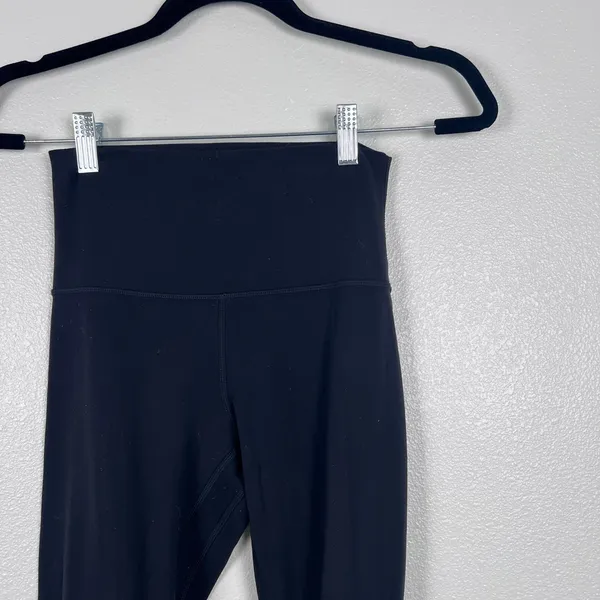 Lululemon Women's Align High Rise Pant Black Sz 4 - Image 5