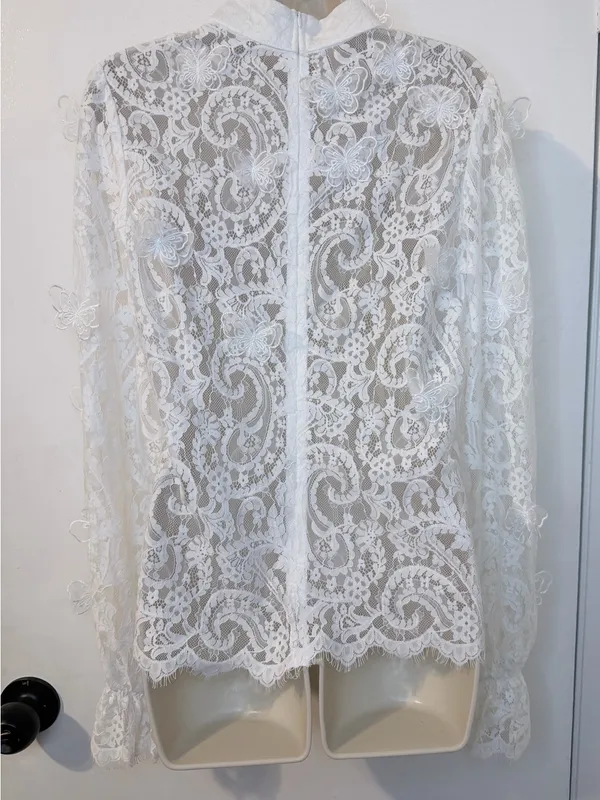 INA White Lace High Neck Blouse 3D Butterflies Size L Back Zipper - Image 9