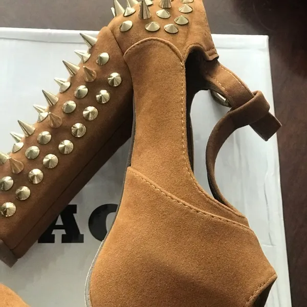 ✨3xHP✨Vintage Studs Spikes Peep Mary Jane Sandals✨ - Image 3