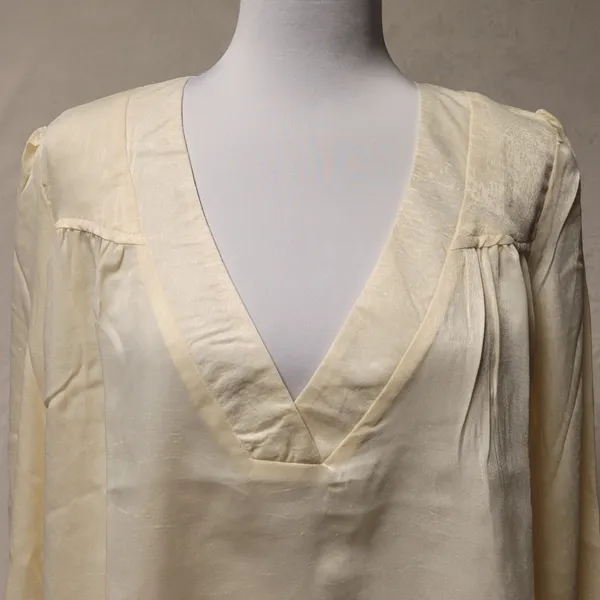Ivory V Neck Blouse Top Long‎ Balloon Sleeve Neutral Clean Girl Going Out SizeM - Image 3