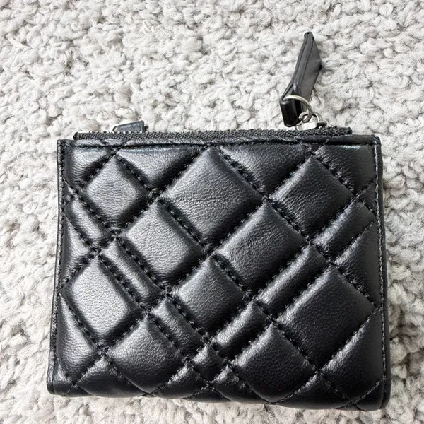 Kurt Geiger London Black Quilted Leather Bifold Wallet ID Window Zip Pocket - Image 2