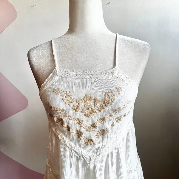 White Embroidered Lace Trim Tank Top Boho Cottagecore Festival‎ Bohemian XS - Image 2