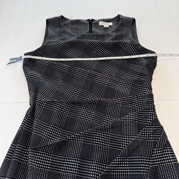 Calvin Klein Houndstooth Black White Sunburst Seam Sleeveless Sheath Dress Sz 4 - Image 7