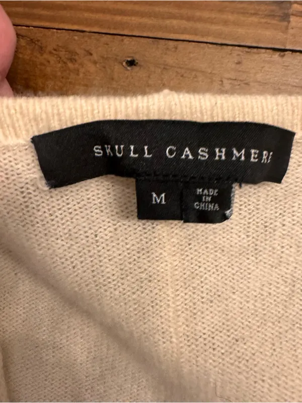 SKULL CASHMERE V-Neck Wrap L‎ Sweater - Image 4