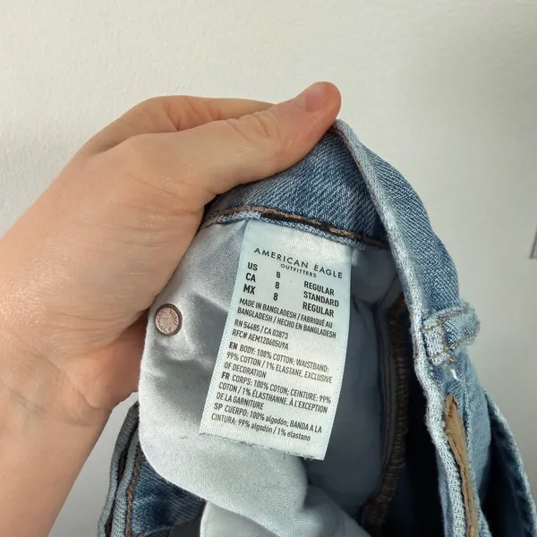 American Eagle Highest Rise‎ 90s Flare Jeans Light Wash Distressed Womens 8 - Image 9