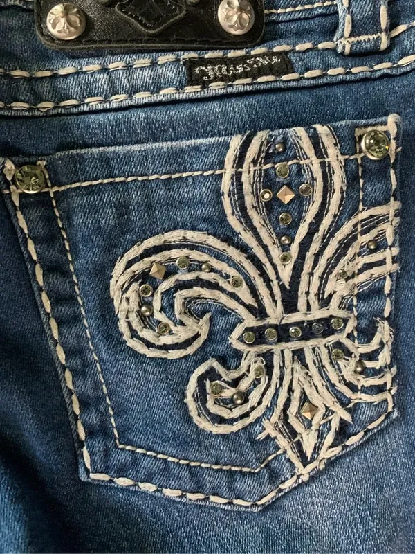Miss Me Skinny Bedazzled Glam Fleur De Lis Jeans JP5109SK-2 size 27 - Image 5