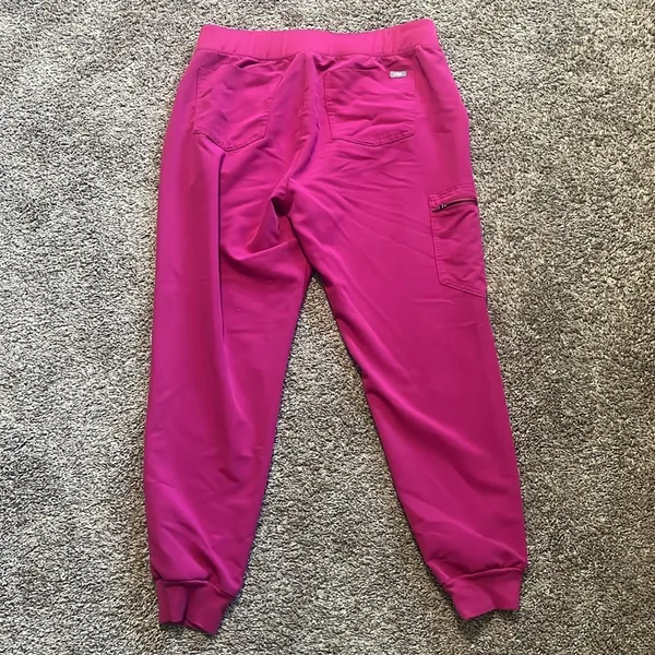 FIGS Zamora Jogger Raspberry Sorbet Women’s Scrub Pants Large - Image 5