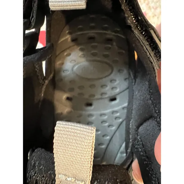 Khombu Sandals Womens Size 8 Black Altona Water Sandal Surfing New With Box - Image 9