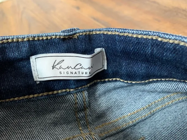 KanCan USA Jeans Flare Distressed - Image 4