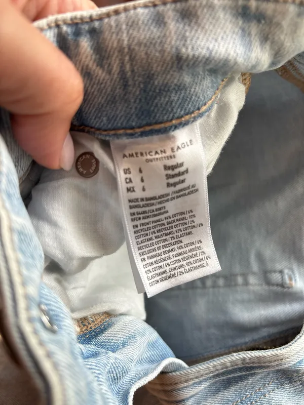 American Eagle Jeans - Image 2