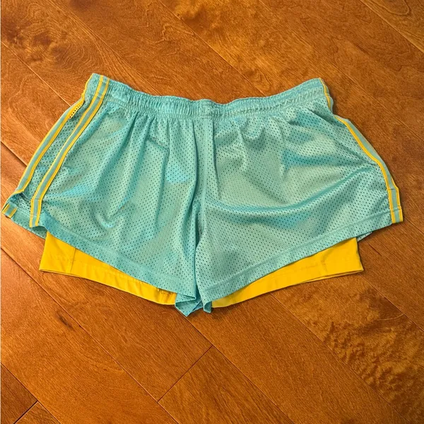 Nike Shorts Livestrong Running Shorts 2 layer drawstring Women’s XL - Image 5