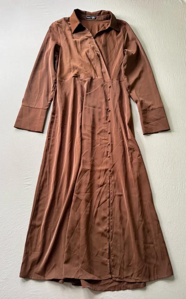 Shein satin long-sleeve maxi shirt dress - Image 6