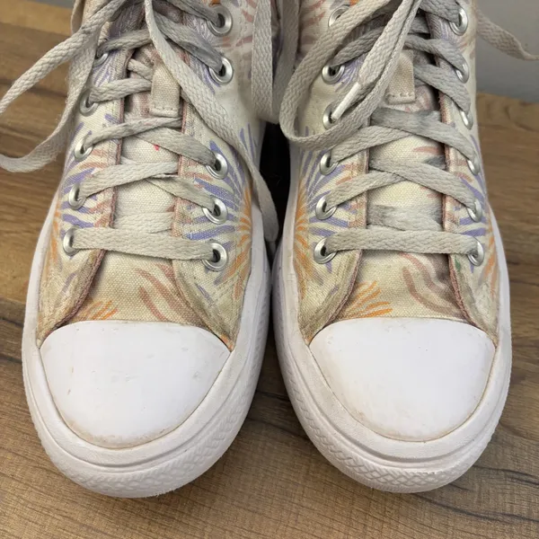 Converse Chuck Taylor All Star Move Hi Floral Platform A06672C Women’s - Image 4