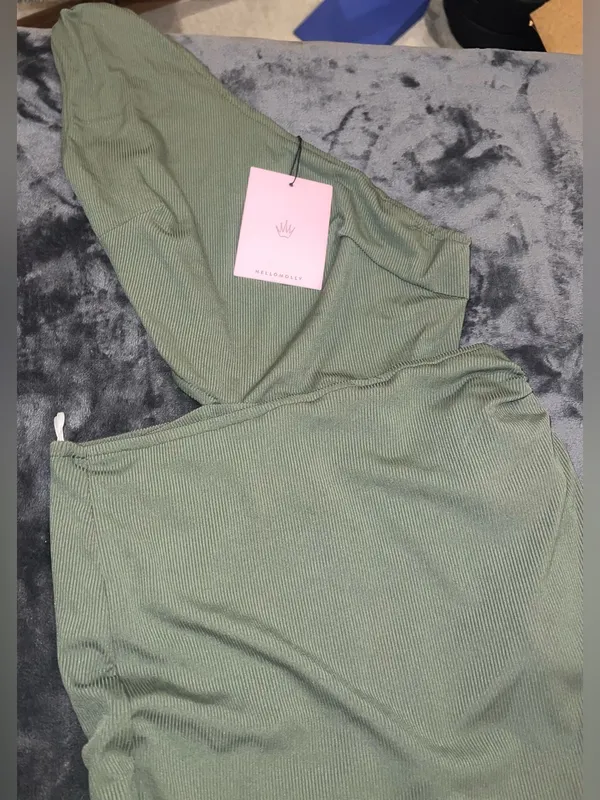 Hello Molly Airplane Mode Midi Dress in Green Size 6 New with tag - Image 8
