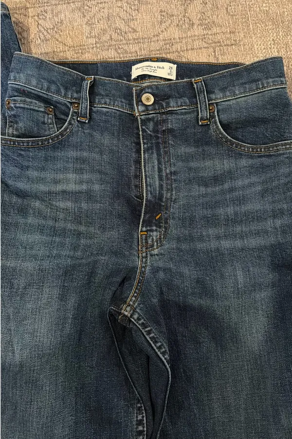 Abercrombie Jeans Ultra High-Rise - Image 3