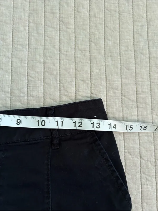 Abercrombie Vtg Y2K black chino cotton micro shorts 25” - Image 9