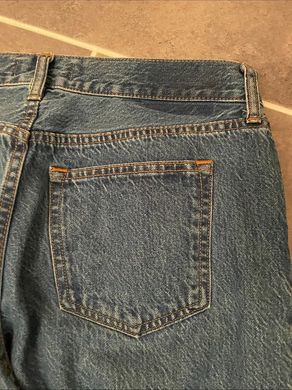 Abercrombie & Fitch Women's Dark Blue Straight Leg Jeans - Image 8