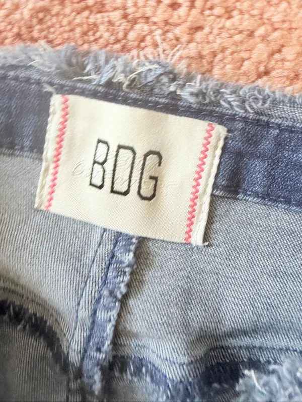 BDG Ruched Dipped Flare Jeans 24 Blue High Rise Stretch Raw Waist - Image 2