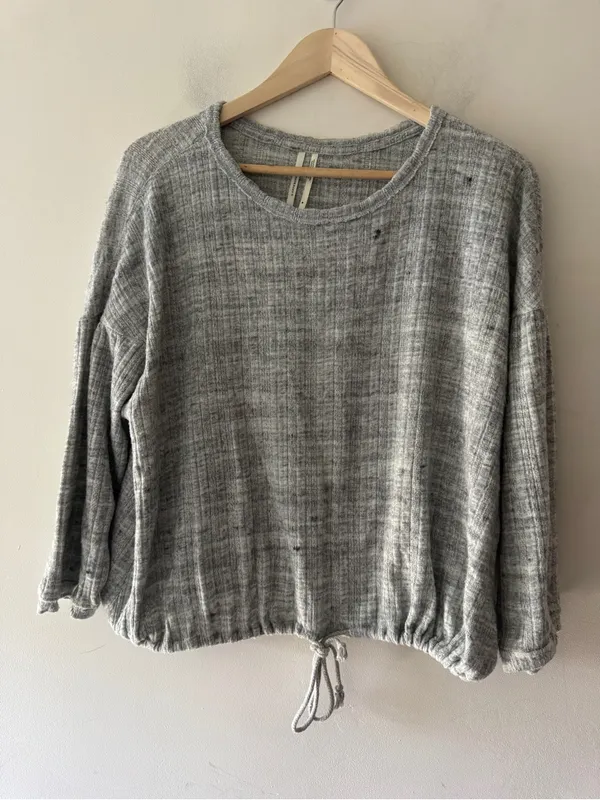 Anthropologie Women's Long Sleeve Drop Shoulder Cinched Hem Pullover Sweater - Image 2