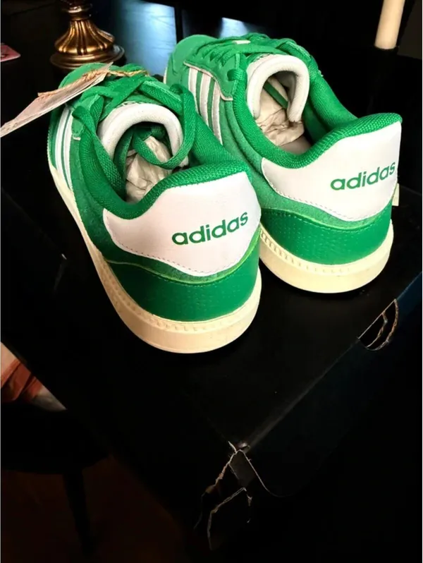 Adidas Breaknet Sleek Green Suede Sneakers Women’s 8.5 White Stripe NWT - Image 2