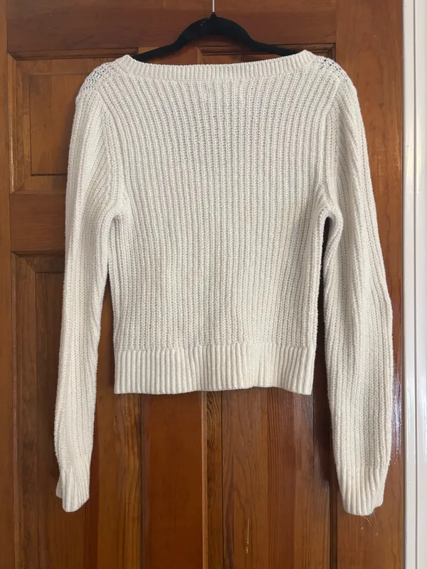 Abercrombie & Fitch White V-Neck Ribbed Sweater - Image 3