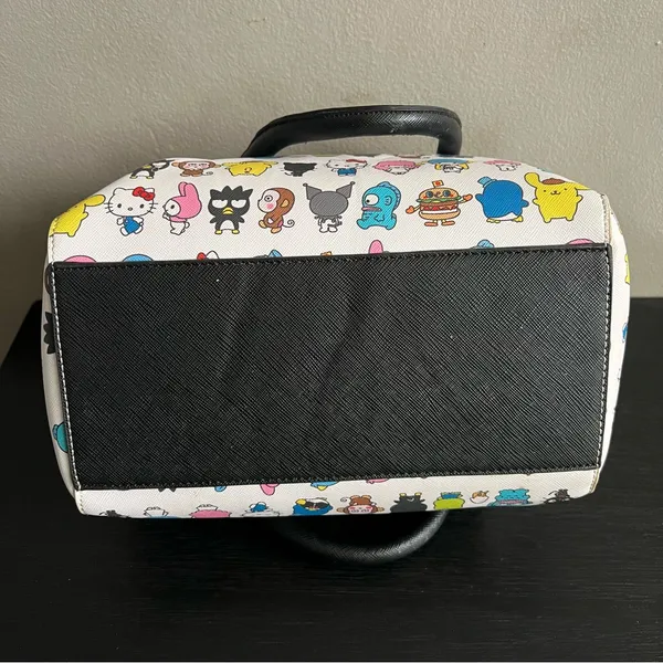 VERY RARE Loungefly loves Sanrio AOP Character Crossbody Purse Bag Satchel HEART - Image 6