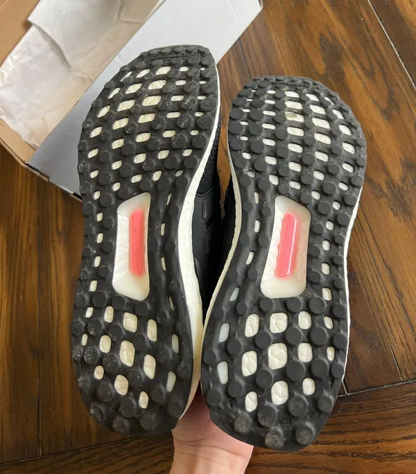 Tennis Shoes - Image 3