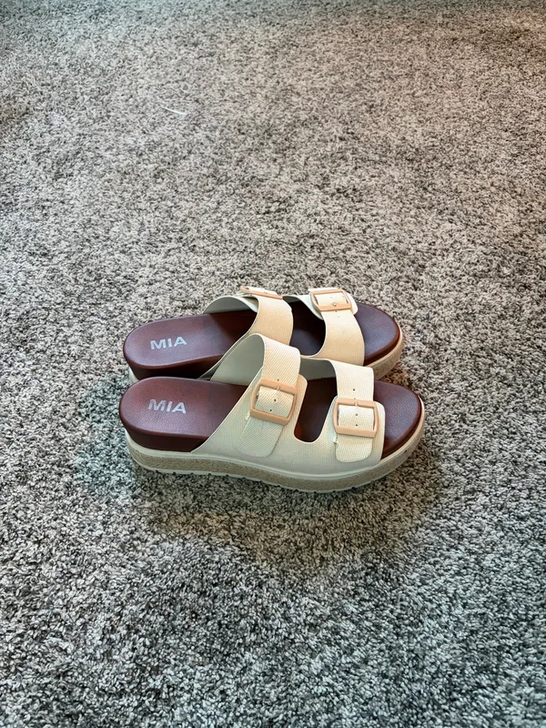 Platform Sandals Tan Size 8.5 - Image 2