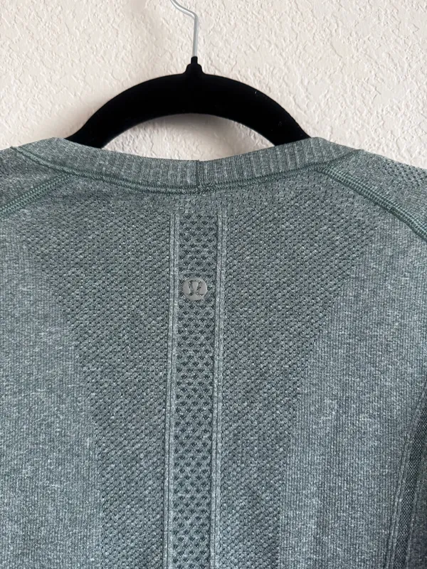 Lululemon Run: Swiftly Tech Long Sleeve 12 Alberta Lake - Image 6
