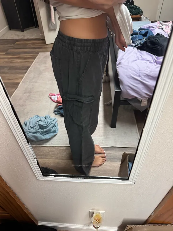 American Eagle Cargo Pants - Image 5