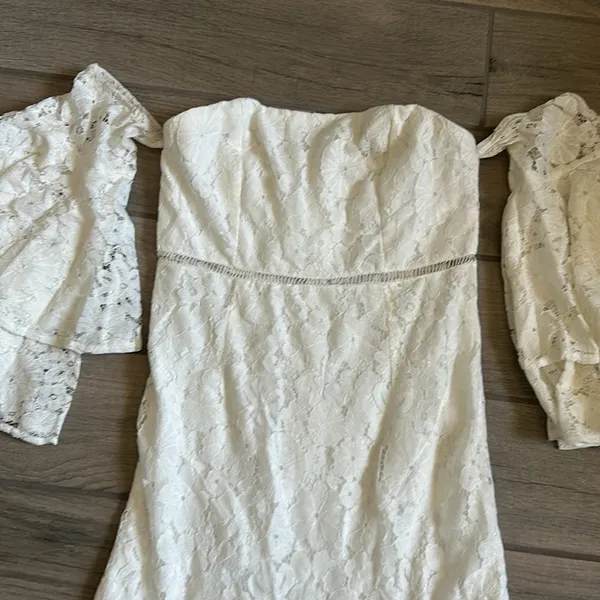 Boohoo lace dress - Image 2