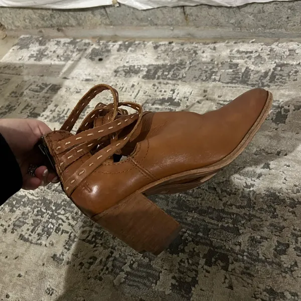Frye Brown Naomi Pickstitch Shootie Boots Size 6 US - Image 4