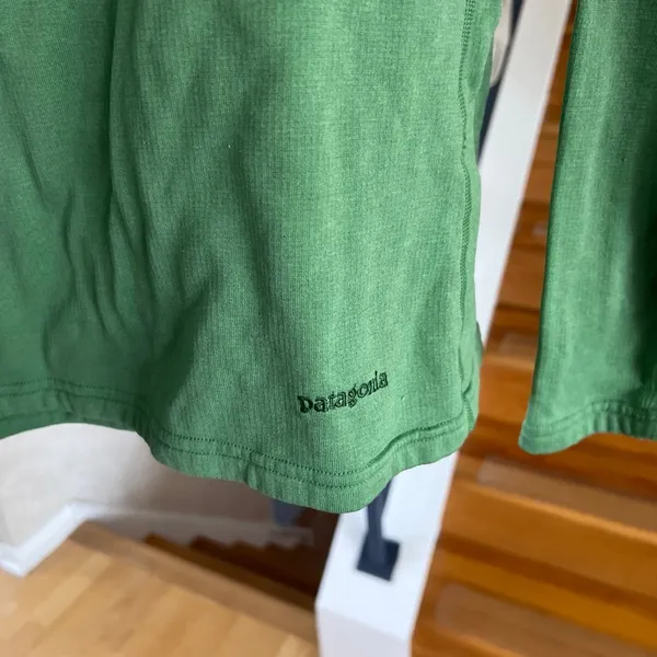 Patagonia women’s green pullover size medium‎ - Image 4