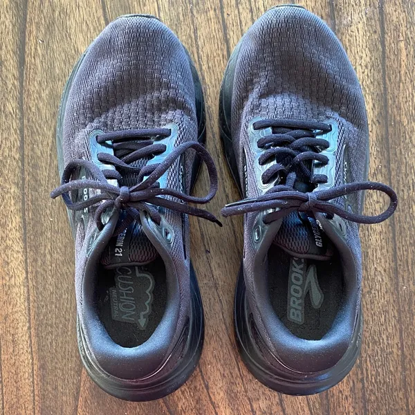 Brooks Women’s Running Shoes – Style 120408 1B 020 | Size 8.5 (Medium B) - Image 5