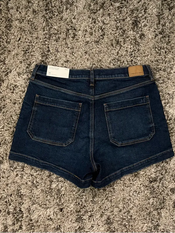 🐛 NWT American Eagle Outfitters Dark Indigo Denim Shorts - Image 2