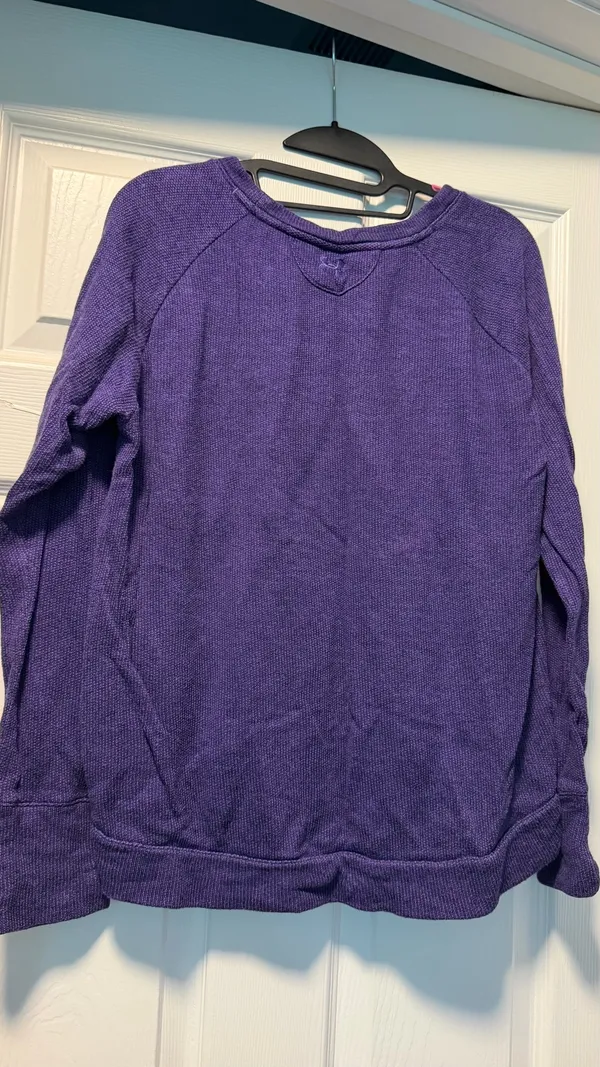Under Armour Purple Crewneck Sweatshirt Small - Image 3