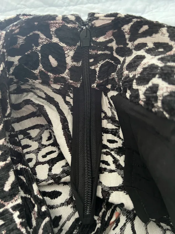 Maeve NWT Anthropologie Belted Micro Mini Skirt Sz S Animal Print Jacquard Low Rise - Image 8