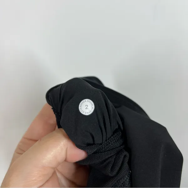 Lululemon On The Fly Pant Woven 27” Size 2 - Image 11