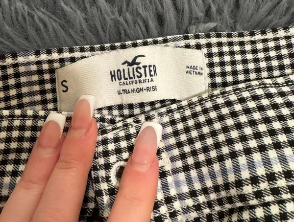 Hollister Ultra High-Rise Dress Pants - Image 3