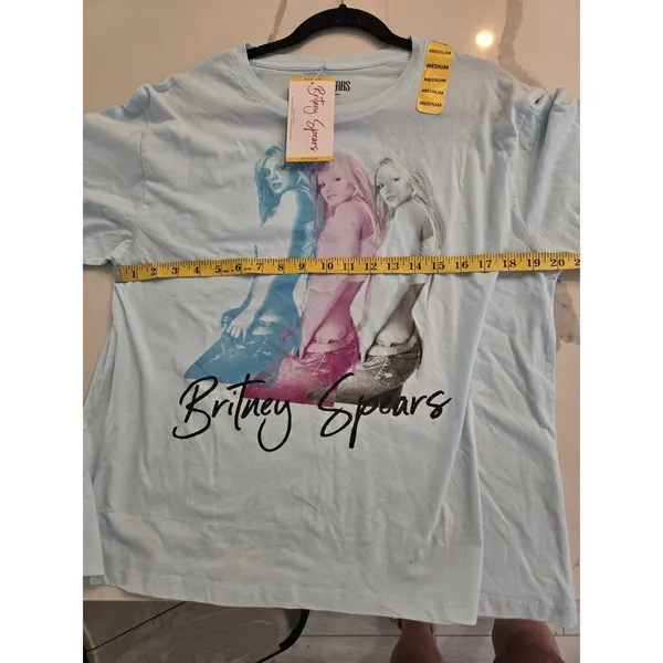 Britney Spears Medium Graphic Band Tee Light Blue 100% Cotton Pop Princess NEW - Image 5