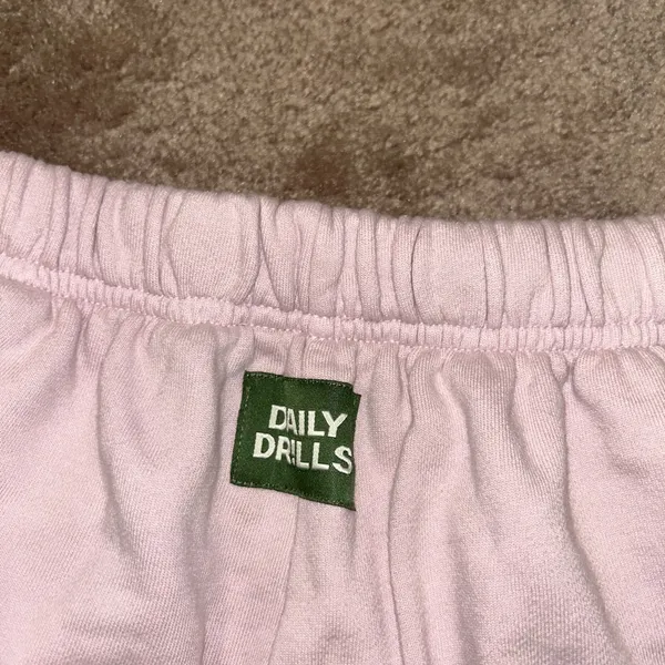 Daily Drills Ladybird Purple Lavender Pastel Sweatpants M/L Never Worn - Image 4