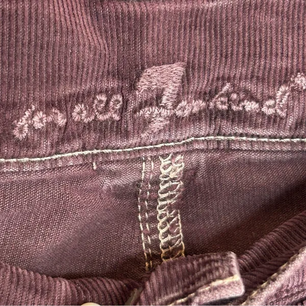 7 For All Mankind Black and Burgundy Corduroy Pants‎ Size 24 - Image 8
